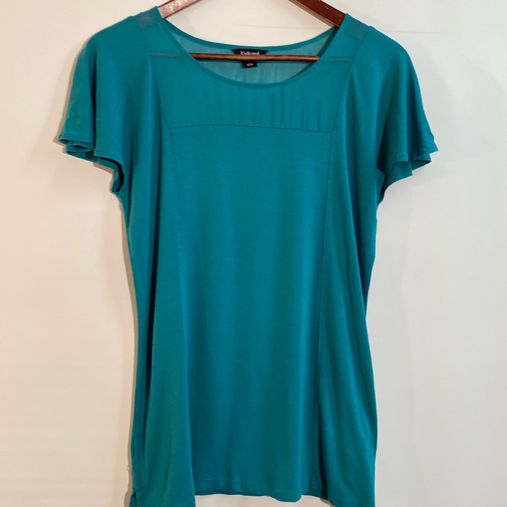 Unlisted by Kenneth Cole - short sleeve top. Size M